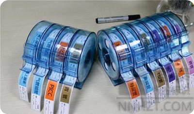 可拆卸组合的医用导管标签盒